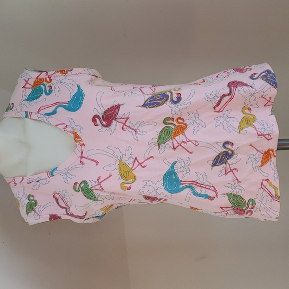 fresh produce Tops - Fresh Produce Womens Soft Pink  Flamingo Print V-Neck Sleeveless T-shirt, Size L